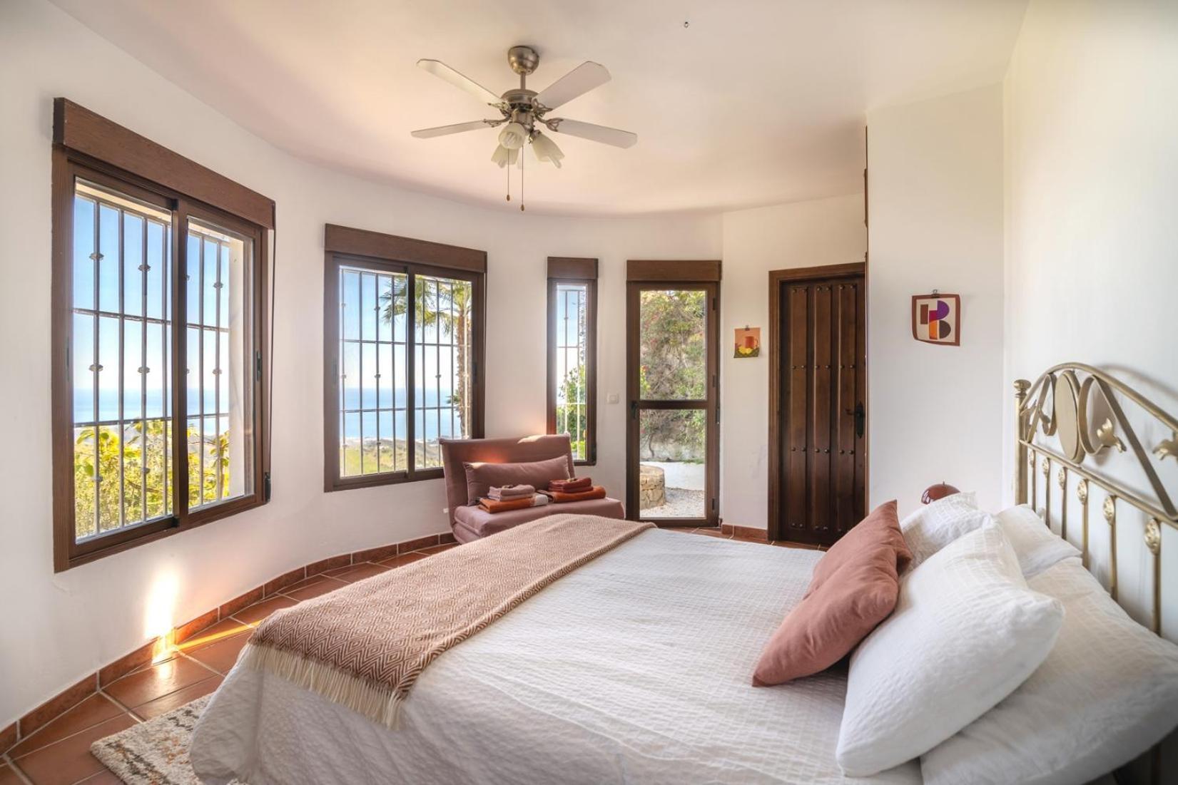 Villa Los Naranjos Sayalonga Esterno foto